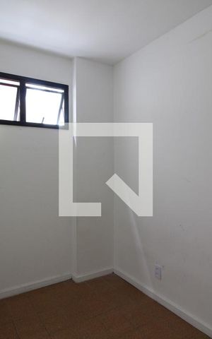 Apartamento à venda com 140m², 4 quartos e 2 vagasQuarto de Serviço