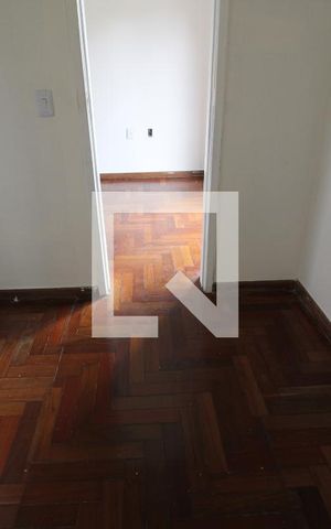 Apartamento à venda com 140m², 4 quartos e 2 vagasQuarto 4 - Closet da Suíte