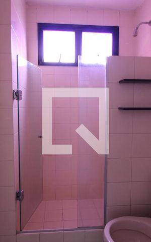 Apartamento à venda com 140m², 4 quartos e 2 vagasQuarto 3 - Banheiro da Suíte