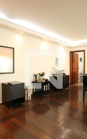 Apartamento à venda com 140m², 3 quartos e 2 vagasSala