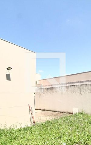 Casa para alugar com 70m², 3 quartos e 2 vagasQuintal