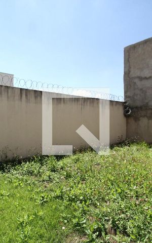 Casa para alugar com 70m², 3 quartos e 2 vagasQuintal