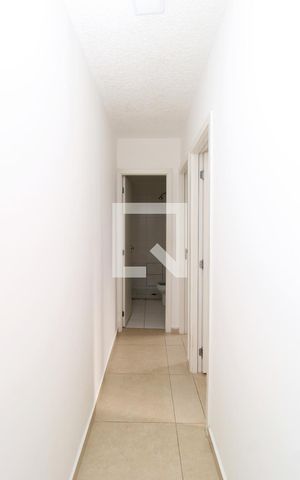 Apartamento à venda com 48m², 2 quartos e 1 vagaCorredor - Quartos