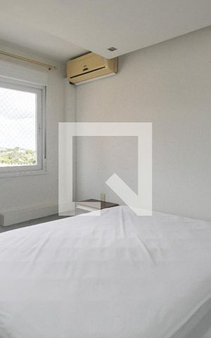 Apartamento à venda com 85m², 2 quartos e 1 vaga Apartamento à venda com 85m², 2 quartos e 1 vagaSuite