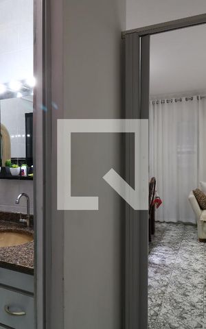 Casa à venda com 200m², 3 quartos e 3 vagasCorredor
