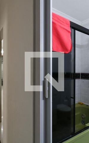Casa à venda com 200m², 3 quartos e 3 vagasCorredor