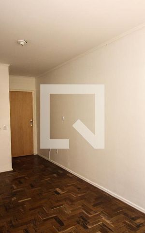 Apartamento à venda com 40m², 1 quarto e sem vaga Apartamento à venda com 40m², 1 quarto e sem vagaSala