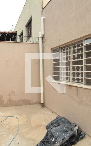 Casa para alugar com 60m², 2 quartos e 1 vagaGaragem
