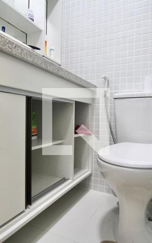Studio para alugar com 30m², 1 quarto e sem vaga Studio para alugar com 30m², 1 quarto e sem vagaBanheiro da Suíte