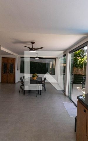 Casa de condomínio à venda com 199m², 5 quartos e 2 vagasÁrea gourmet