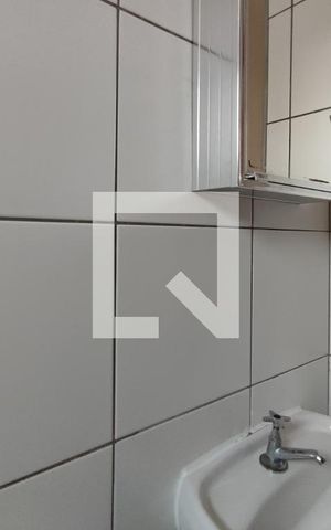 Apartamento à venda com 47m², 2 quartos e 1 vaga Apartamento à venda com 47m², 2 quartos e 1 vagaBanheiro