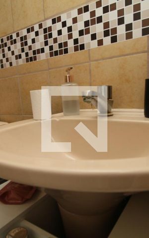 Apartamento à venda com 57m², 2 quartos e 1 vagaBanheiro 