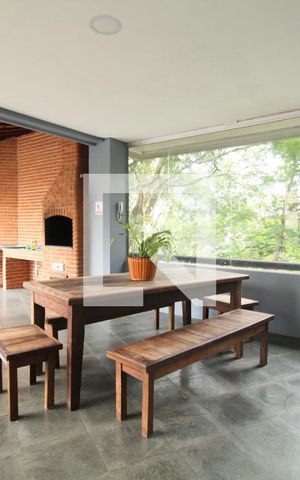 Apartamento à venda com 57m², 2 quartos e 1 vagaÁrea comum - Churrasqueira