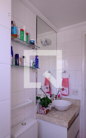 Apartamento à venda com 66m², 2 quartos e 1 vaga Apartamento à venda com 66m², 2 quartos e 1 vagaBanheiro