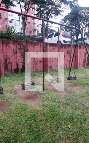 Apartamento para alugar com 62m², 2 quartos e 1 vaga Apartamento para alugar com 62m², 2 quartos e 1 vagaÁrea comum - Playground
