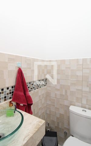 Casa à venda com 200m², 2 quartos e 5 vagasLavabo