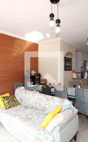 Casa à venda com 200m², 2 quartos e 5 vagasSala