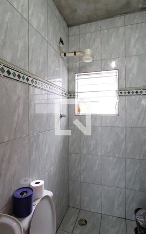 Casa à venda com 200m², 2 quartos e 5 vagasBanheiro de serviço