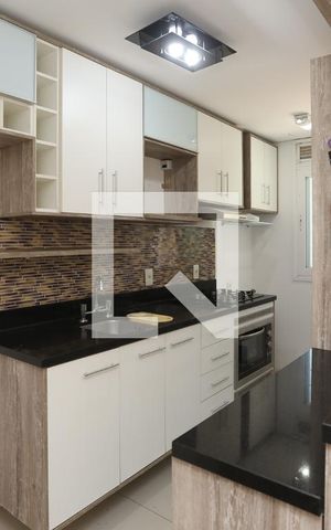 Apartamento à venda com 97m², 2 quartos e 1 vaga Apartamento à venda com 97m², 2 quartos e 1 vagaCozinha