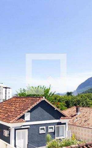 Casa à venda com 750m², 4 quartos e 5 vagas Casa à venda com 750m², 4 quartos e 5 vagas vista do quarto 2