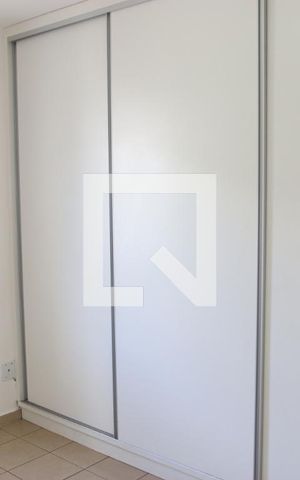 Apartamento para alugar com 65m², 3 quartos e 2 vagasSuíte