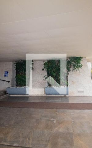 Apartamento à venda com 340m², 4 quartos e 2 vagas Apartamento à venda com 340m², 4 quartos e 2 vagasPortaria