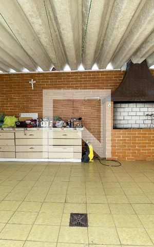 Casa para alugar com 350m², 5 quartos e 5 vagas Casa para alugar com 350m², 5 quartos e 5 vagasÁrea gourmet