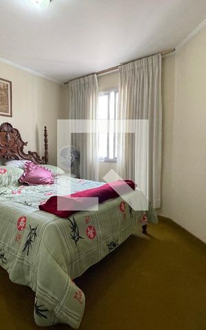 Casa para alugar com 350m², 5 quartos e 5 vagas Casa para alugar com 350m², 5 quartos e 5 vagasQuarto