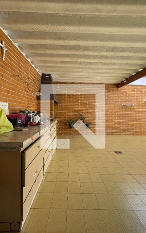 Casa para alugar com 350m², 5 quartos e 5 vagas Casa para alugar com 350m², 5 quartos e 5 vagasÁrea gourmet