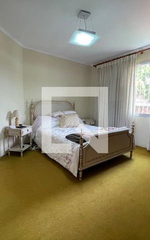 Casa para alugar com 350m², 5 quartos e 5 vagas Casa para alugar com 350m², 5 quartos e 5 vagasQuarto 2