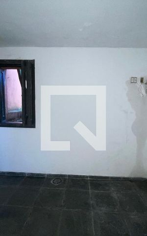 Casa à venda com 150m², 1 quarto e 1 vaga Casa à venda com 150m², 1 quarto e 1 vagaQuarto