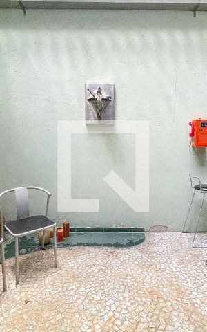 Casa à venda com 150m², 1 quarto e 1 vaga Casa à venda com 150m², 1 quarto e 1 vagaSala