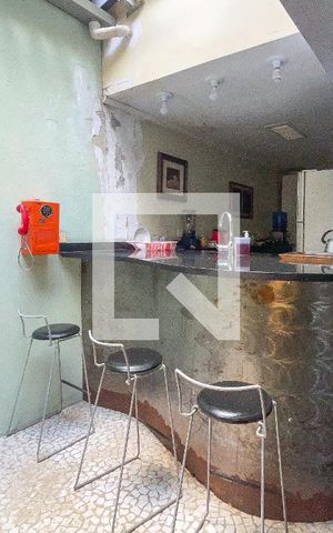Casa à venda com 150m², 1 quarto e 1 vaga Casa à venda com 150m², 1 quarto e 1 vagaSala