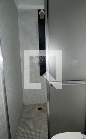 Casa à venda com 150m², 1 quarto e 1 vaga Casa à venda com 150m², 1 quarto e 1 vagaBanheiro