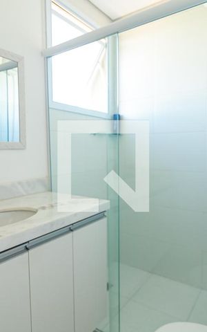 Apartamento para alugar com 55m², 1 quarto e 1 vaga Apartamento para alugar com 55m², 1 quarto e 1 vagaBanheiro da Suíte