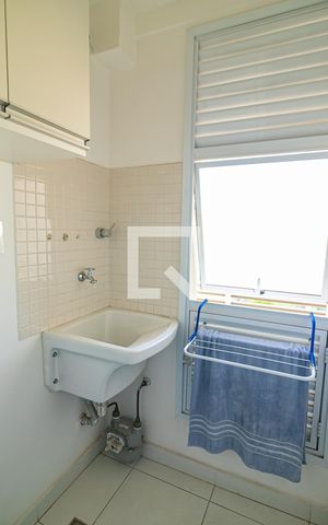 Apartamento para alugar com 55m², 1 quarto e 1 vaga Apartamento para alugar com 55m², 1 quarto e 1 vagaCozinha e Área de Serviço