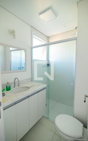 Apartamento para alugar com 55m², 1 quarto e 1 vaga Apartamento para alugar com 55m², 1 quarto e 1 vagaBanheiro da Suíte