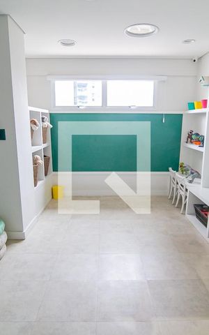 Apartamento para alugar com 55m², 1 quarto e 1 vaga Apartamento para alugar com 55m², 1 quarto e 1 vagaÁrea comum - brinquedoteca