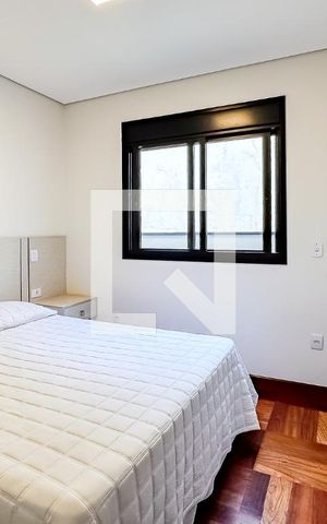 Casa à venda com 229m², 4 quartos e 4 vagas Casa à venda com 229m², 4 quartos e 4 vagasQuarto 3