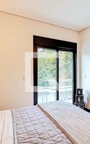 Casa à venda com 229m², 4 quartos e 4 vagas Casa à venda com 229m², 4 quartos e 4 vagasQuarto 1