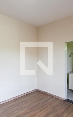 Casa para alugar com 280m², 3 quartos e 2 vagas Casa para alugar com 280m², 3 quartos e 2 vagasSuíte