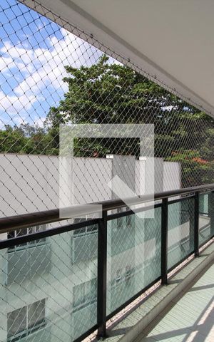Apartamento à venda com 95m², 3 quartos e 1 vagaVaranda