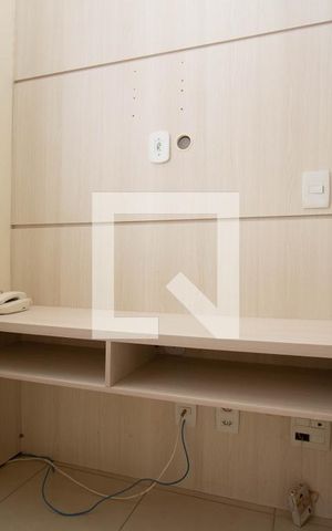 Apartamento à venda com 30m², 1 quarto e sem vaga Apartamento à venda com 30m², 1 quarto e sem vagaSala
