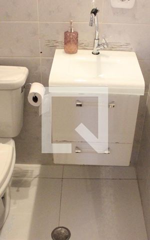 Casa à venda com 260m², 4 quartos e 4 vagasBanheiro da Suíte 3