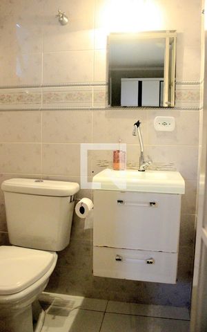 Casa à venda com 260m², 4 quartos e 4 vagasBanheiro da Suíte 3