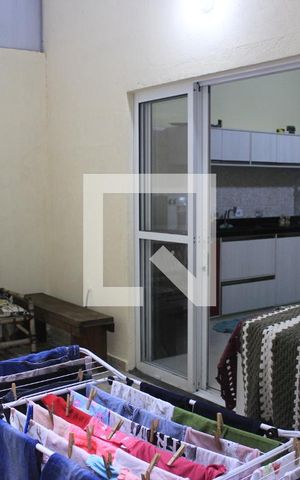 Casa à venda com 260m², 4 quartos e 4 vagasQuintal
