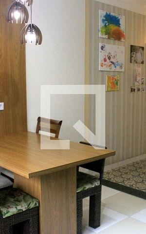 Casa à venda com 260m², 4 quartos e 4 vagasCozinha