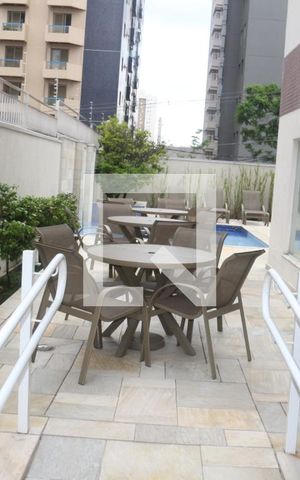 Apartamento à venda com 158m², 3 quartos e 3 vagasÁrea comum - Piscina