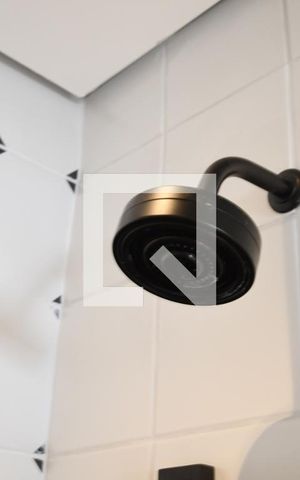 Apartamento à venda com 217m², 3 quartos e 3 vagasBanheiro 1