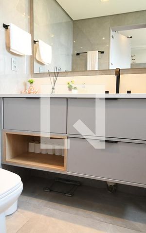 Apartamento à venda com 217m², 3 quartos e 3 vagasBanheiro 2